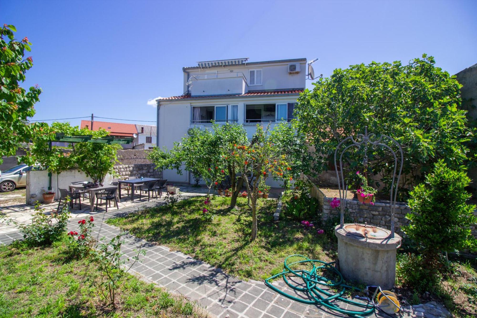 Apartments And Rooms With Parking Space Nin, Zadar - 5805 Exterior photo